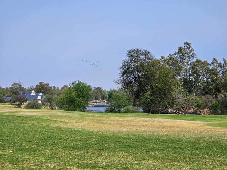 0 Bedroom Property for Sale in Vaal de Grace Golf Estate Free State